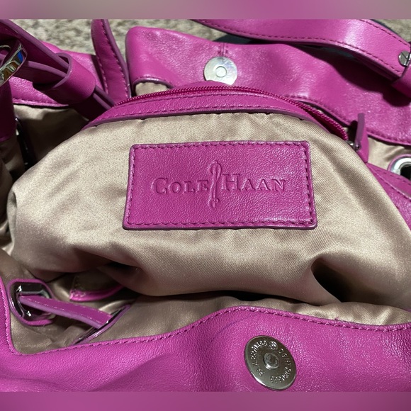 Cole Haan hobo purse
Cornelia Elle large purse - Picture 7 of 10